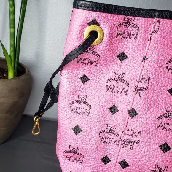 ‼️SOLD‼️MCM Reversible Shopper Tote - Bubblegum Pink Visetos Rare Interior - Picture 7 of 16